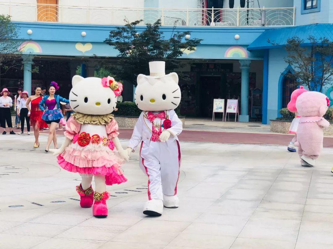 到杭州Hello Kitty 乐园游玩有哪些比较详细的旅游攻略？（Hello Kitty主题乐园落户三亚，“亲女儿”和“干女儿”哪家强？）-第14张图片-拓城游