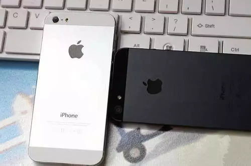 iPhone5能越狱吗？（iOS 13.5傻瓜式越狱教程，还有一键清除越狱环境方法）