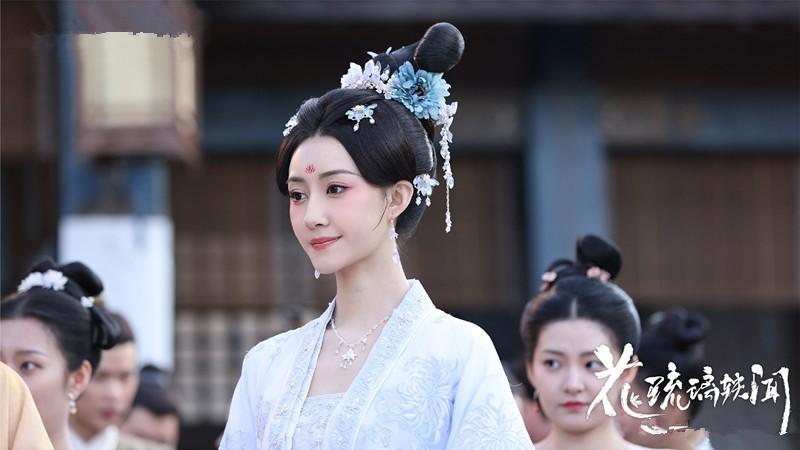 《花琉璃轶闻》剧情介绍（《花琉璃轶闻》定档，徐正溪孟子义主演，爆笑甜宠，青年女性最爱）-第4张图片-拓城游