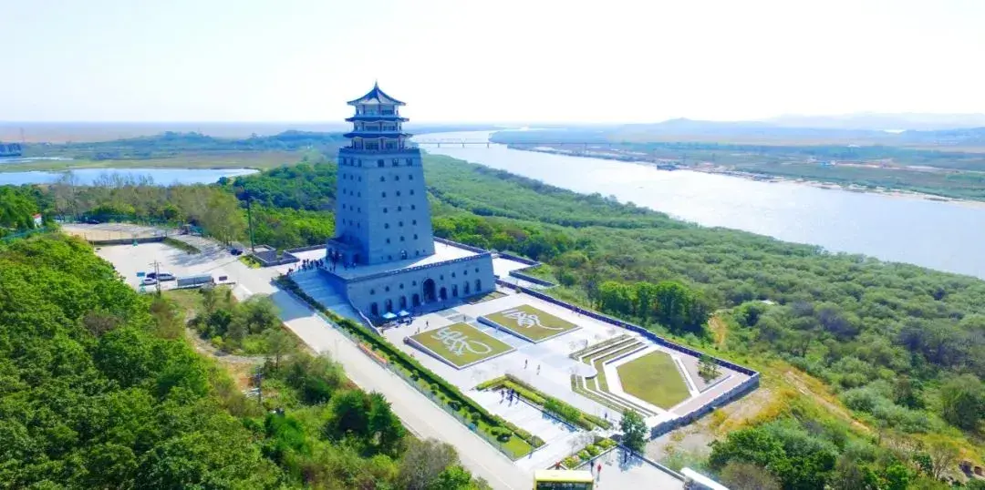 定制旅游路线：从头至尾完美旅行计划（不负好春光！13款定制旅游线路伴你玩转“五一”！）-第7张图片-拓城游