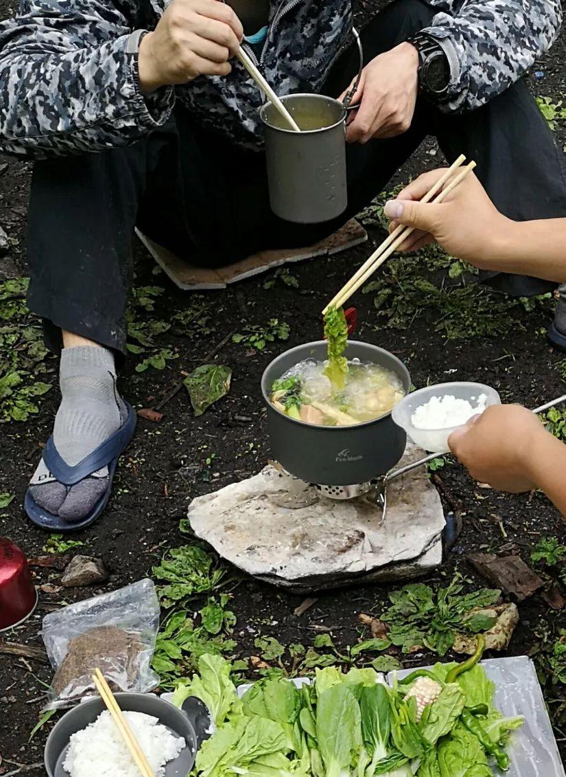 洛克王国小马驹刷新时间详解：掌握更佳捕捉时机！（n年后归来——探访七月的“洛克线”）-第30张图片-拓城游