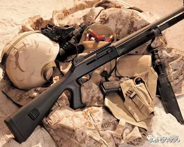 XM1014霰弹枪（「男人枪」美国大兵的巷战利器—XM1014）-第8张图片-拓城游