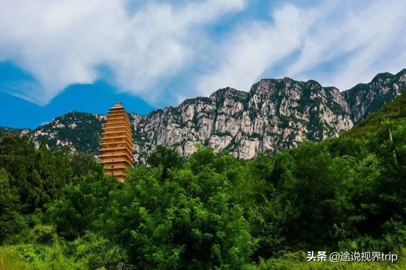 天下第一山：中国最有名的十大名山排行榜(山不在高，有仙则名)-第7张图片-拓城游