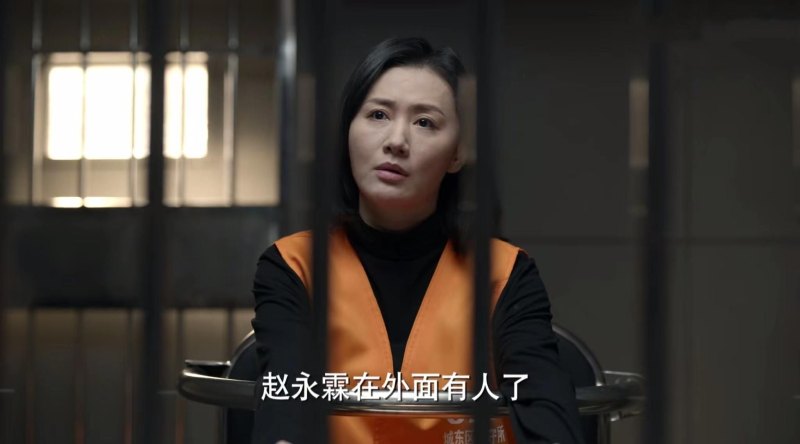 玫瑰之战剧情介绍（《玫瑰之战》：“40集+多场婚外情”，女人被出轨后的第三种选择）-第12张图片-拓城游