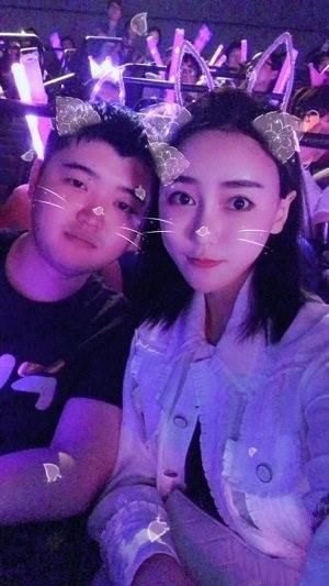 谁是YYF的老婆？斗鱼DOTA2一哥YYF陪妻子回东北老家补办娘家结婚酒席(尧尧照片曝光)-第7张图片-拓城游